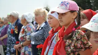Дети Забайкалья собрали 100 тысяч рублей для бойцов СВО