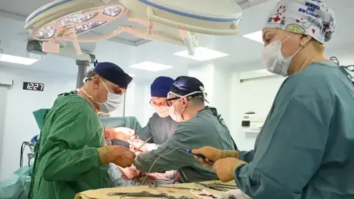 Якутские хирурги провели 17 операций в подшефном республике городе ДНР