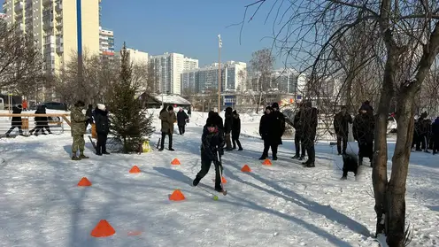 В Свердловском районе прошло спортивное мероприятие в сквере Полтавский