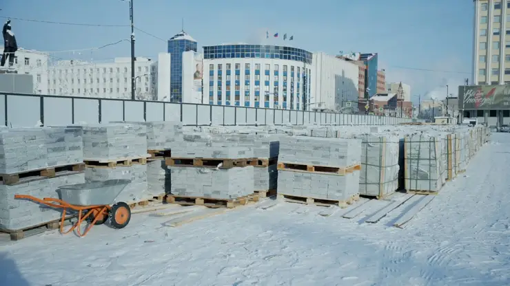Работы по благоустройству площади Ленина в Якутске завершат в октябре