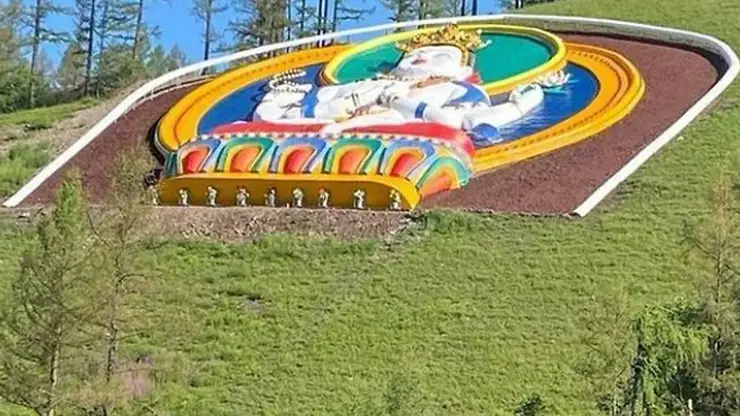 В Бурятии открыли и освятили самую большую статую Будды в России