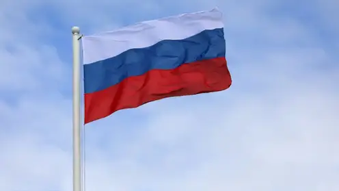 Огромный флаг снова вернули на Николаевскую сопку Красноярска
