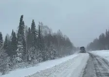 В Красноярском крае  загородные трассы замело снегом